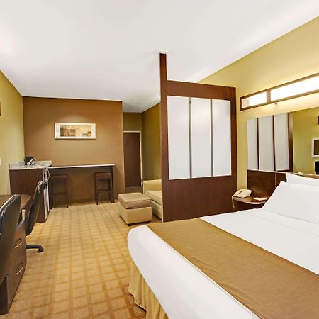 Microtel Inn & Suites By Wyndham Bryson City Zewnętrze zdjęcie