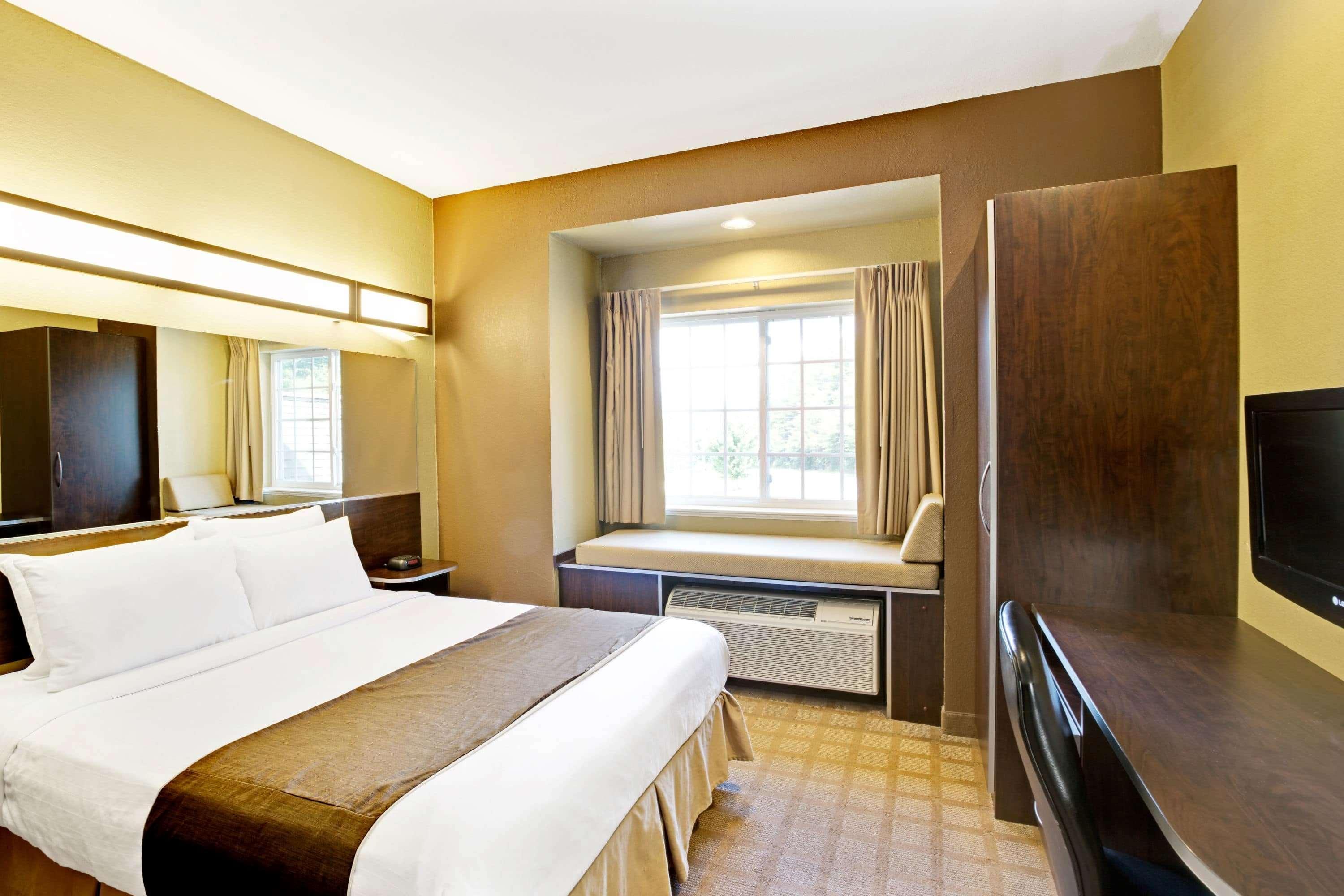 Microtel Inn & Suites By Wyndham Bryson City Zewnętrze zdjęcie